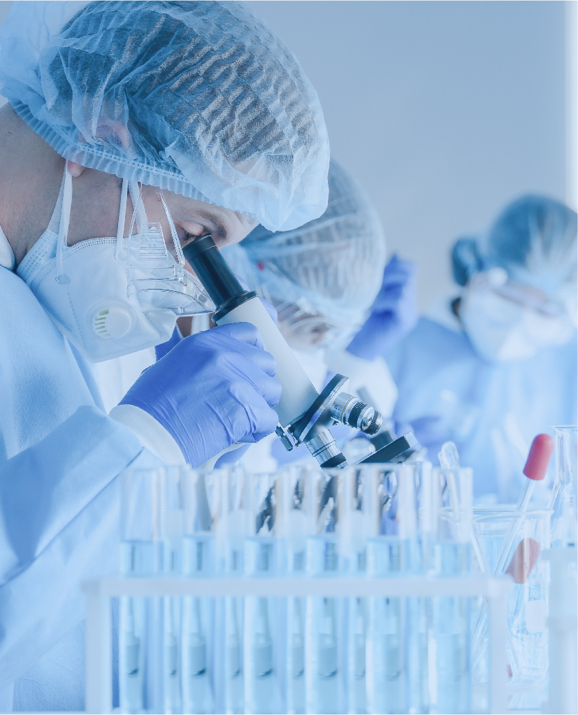 检测服务，展示实验室检测设备